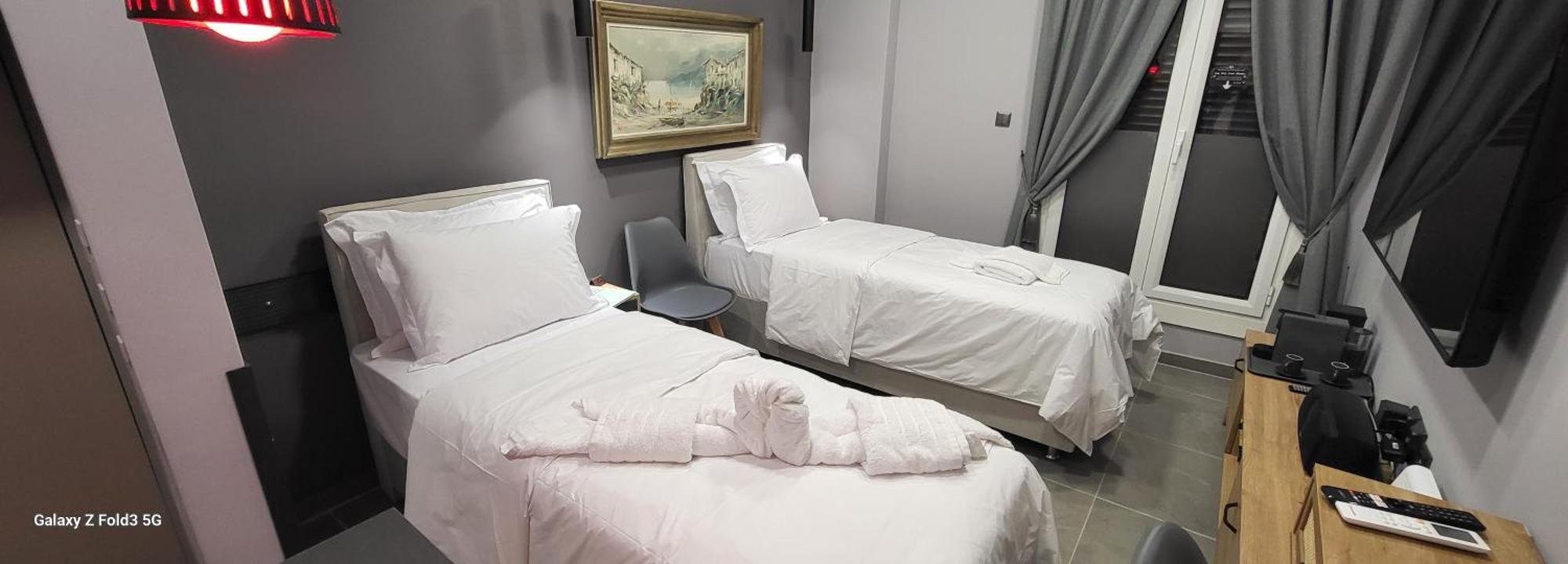 Dione Luxury Business Suite In The Heart Of Atenas Exterior foto